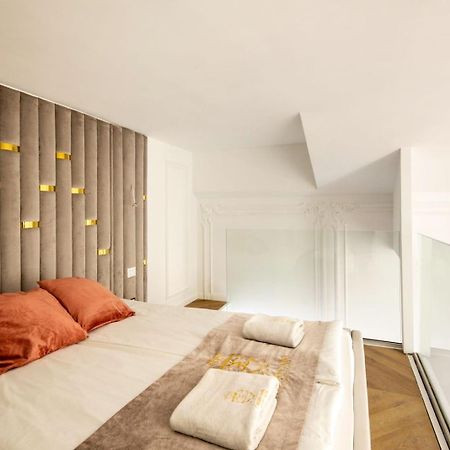 Ferienwohnung Vip Jacuzzi Luxury Budapest Exterior foto