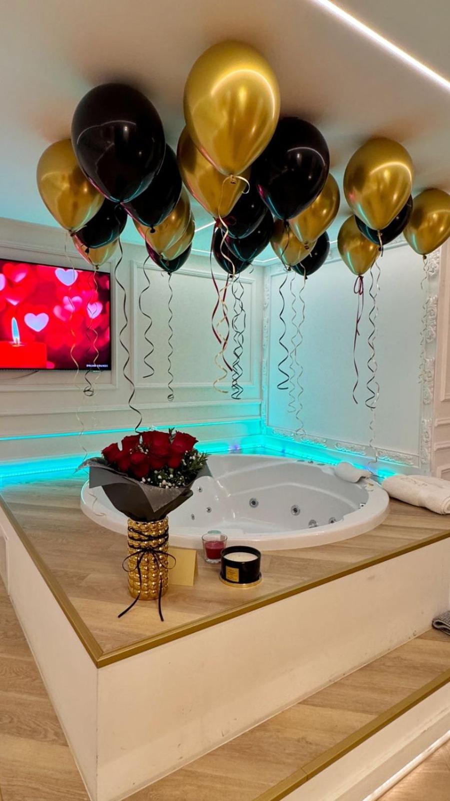 Ferienwohnung Vip Jacuzzi Luxury Budapest Exterior foto