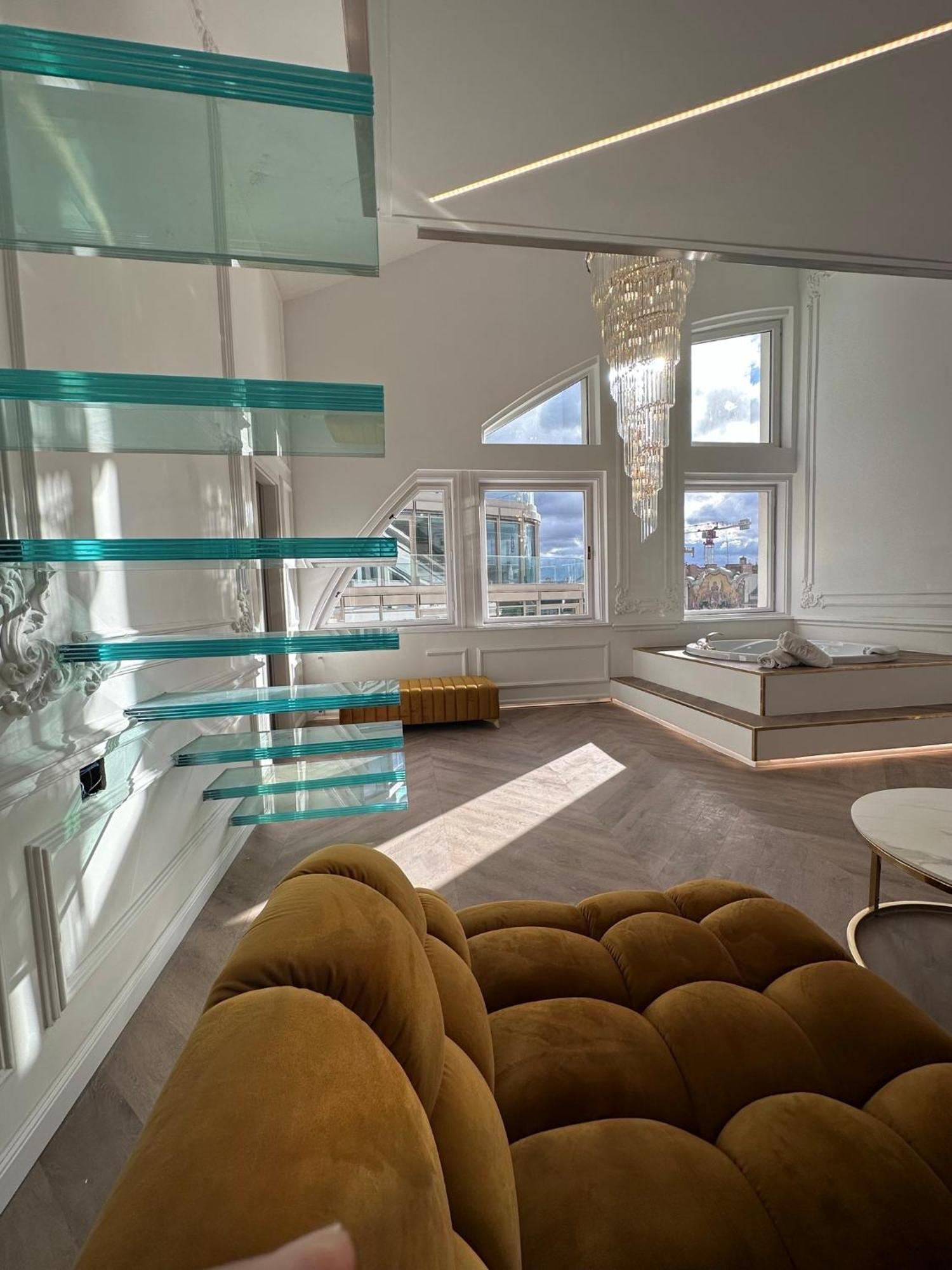 Ferienwohnung Vip Jacuzzi Luxury Budapest Exterior foto
